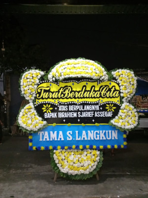 Papan Bunga Duka di Fayit